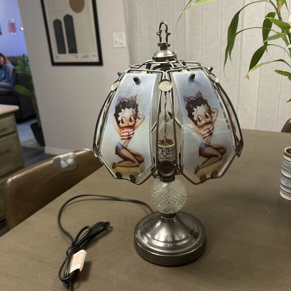 Rare Vintage 23" Tall BETTY BOOP USA BIKINI Glass Panel Table Lamp 3 Way Touch - Picture 6 of 8